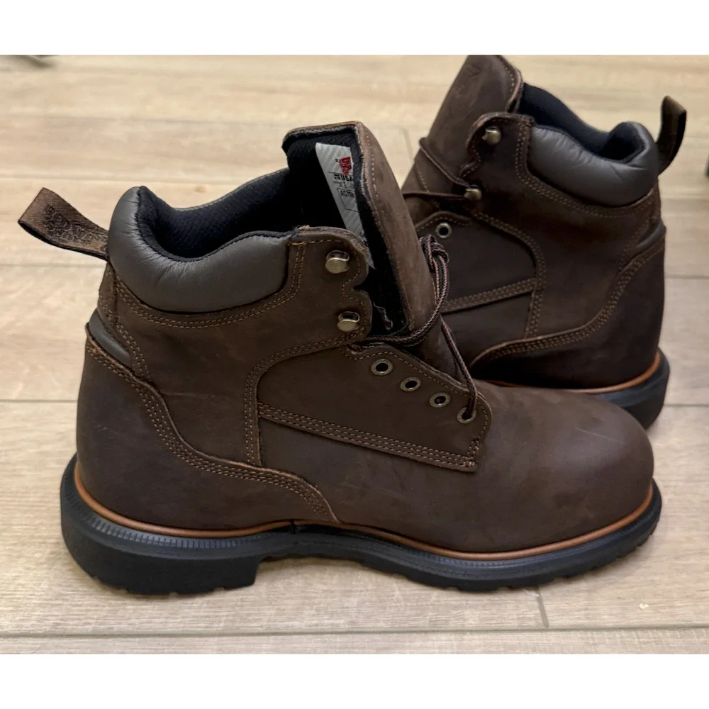 RED WING 4404 DYNAFORCE 6-INCH INSULATED WATERPROOF SAFETY TOE BOOTS SZ 10.5 EE